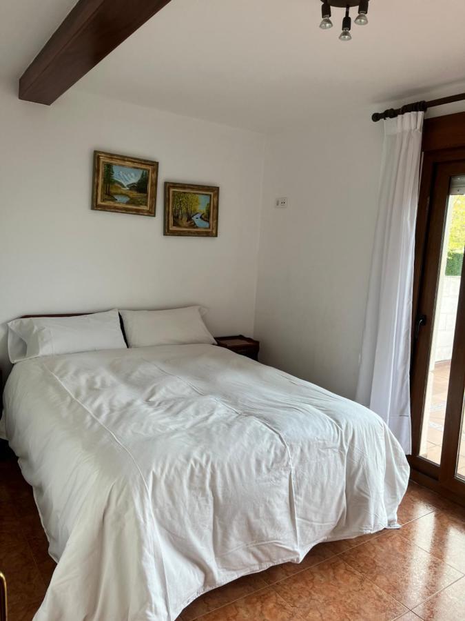 Liencres Tranquilo Con Piscina Comunitaria Apartman Kültér fotó
